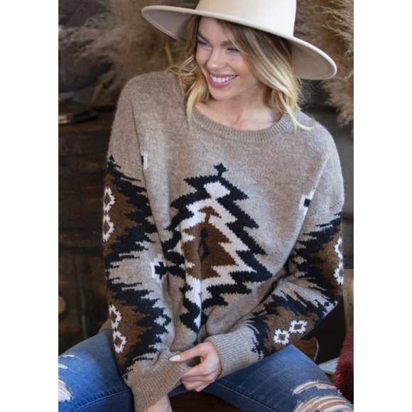 New Western Yellowstone Tribal Aztec Printed Pullover Crew Neck Sweater - Picture 5 of 7